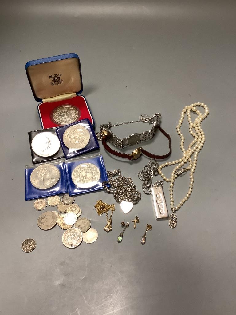 A two-row pearl necklace with 18ct gold gem-set floral clasp, a silver ingot pendant on chain, coin-set silver bracelet and sundries